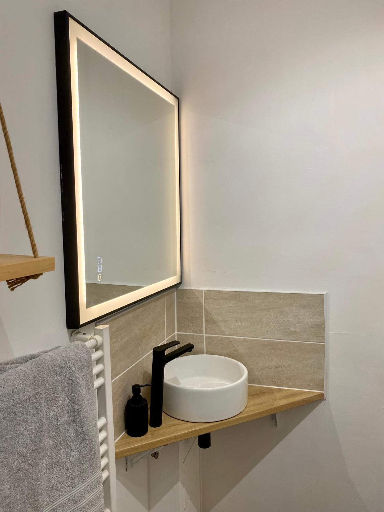 L'Art Appart' - T2 - Lit King Size - Proche Centre أميا المظهر الخارجي الصورة